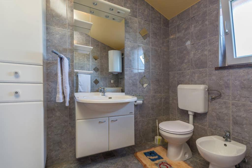 Apartman Stela โปเรช ภายนอก รูปภาพ